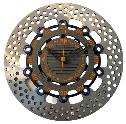 Brake disc clock grey with orange numbers